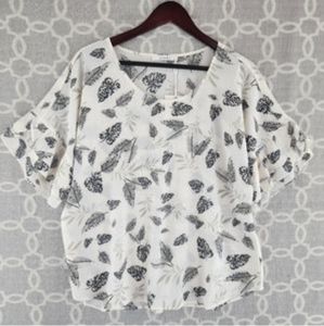 Sioni  Leaf Print Short Flutter Sleeves Tan & Ivory Med